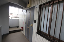 横浜市青葉区市ケ尾町