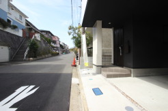 横浜市都筑区中川３丁目