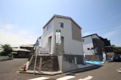 横浜市青葉区奈良２丁目