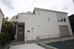 横浜市青葉区荏田北３丁目