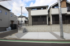 横浜市青葉区荏子田１丁目