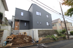 横浜市都筑区荏田南３丁目