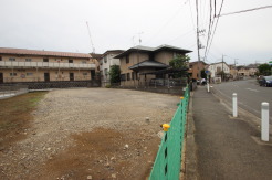 横浜市青葉区新石川１丁目