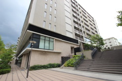 横浜市青葉区美しが丘１丁目