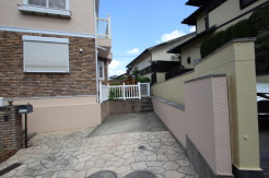 横浜市青葉区鴨志田町