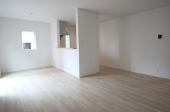 ＬＤＫは１６．２帖ございます