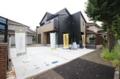 横浜市青葉区美しが丘西３丁目