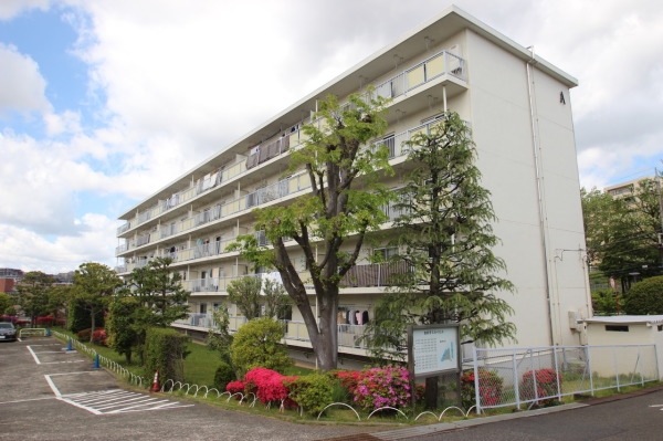 宮前平スカイヒル