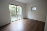 １階６．１帖の洋室です。