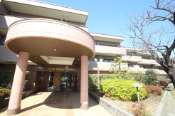 横浜市青葉区市ケ尾町